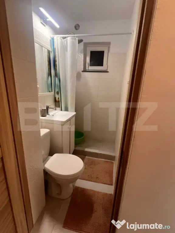 Apartament 2 camere decomandat, etaj 1, zona Catedralei