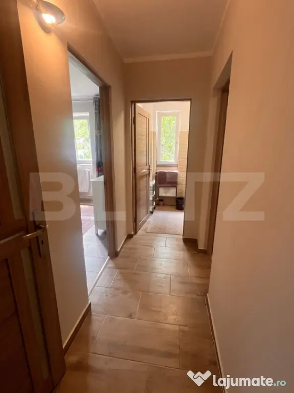Apartament 2 camere decomandat, etaj 1, zona Catedralei