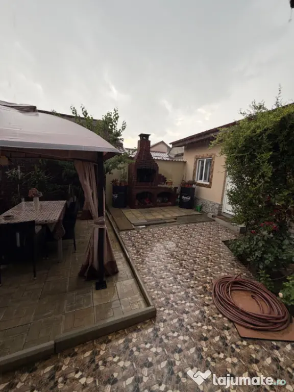Casa, 110 mp utili, teren 359 mp, zona Brestei/Râului