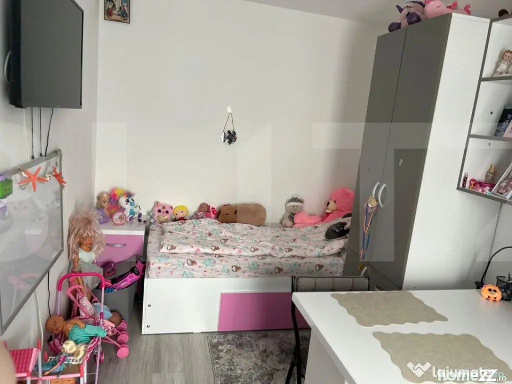 Apartament 2 camere semidecomandat - Zona A - Scoala 12