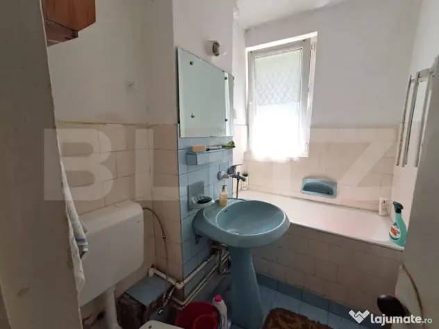 Apartament cu 2 Camere de Vânzare – Etaj 1, Aleea Carpaț
