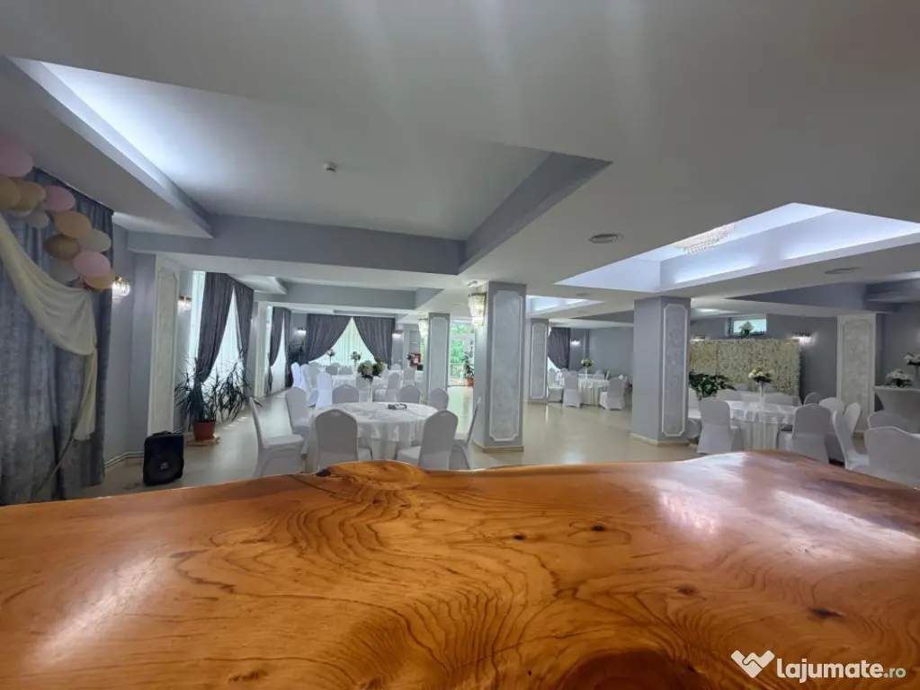 UNIC-AFACERE LA CHEIE-SALINA+RESTAURANT+CAMERE+PARCARE+TEREN