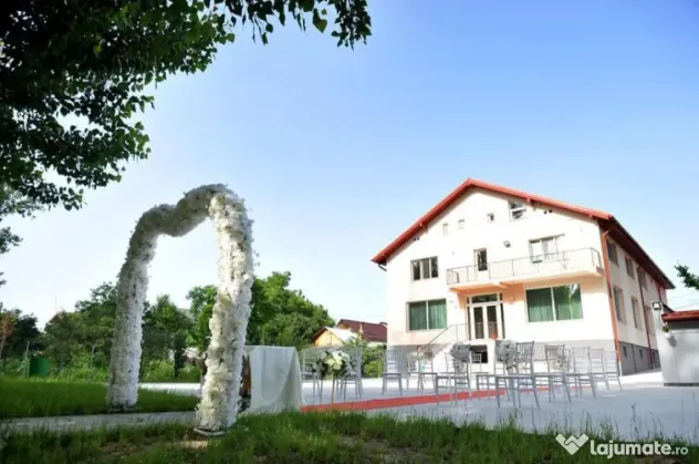 UNIC-AFACERE LA CHEIE-SALINA+RESTAURANT+CAMERE+PARCARE+TEREN