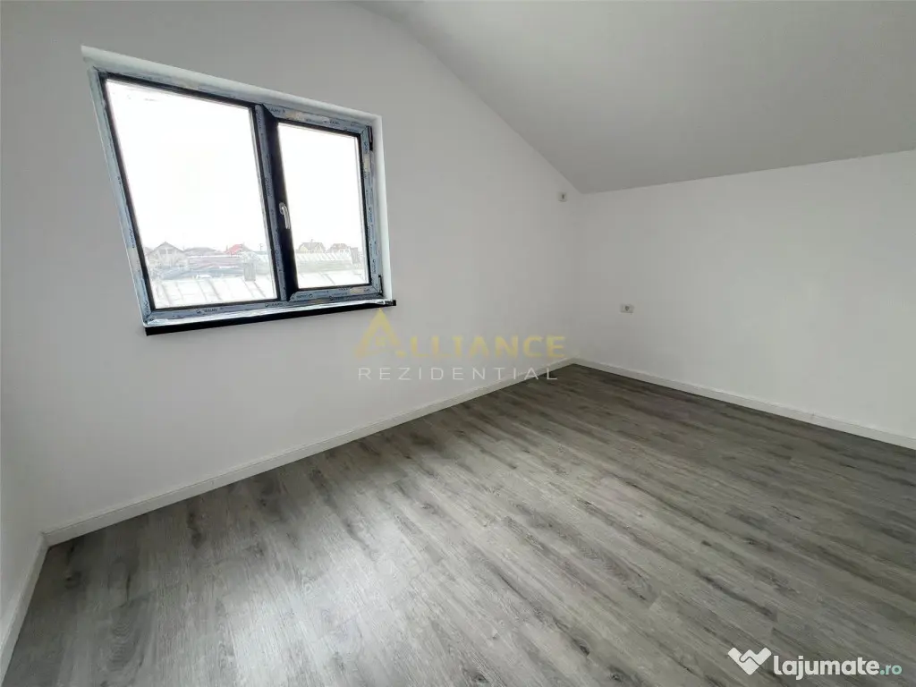 Casa Individuala P M - 4 camere - Pompa de Caldura-Panouri S