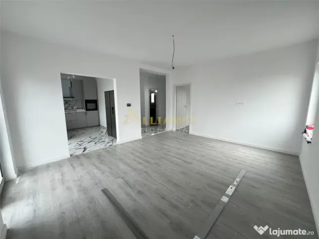 Casa Individuala P M - 4 camere - Pompa de Caldura-Panouri S