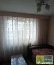 CET, de vanzare 3 camere, decomandat, gaze 