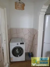 CET, de vanzare 3 camere, decomandat, gaze 