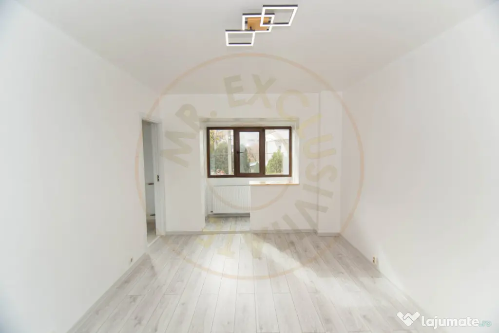 Garsoniera RENOVATA, etaj 1, Gavana-Pitesti