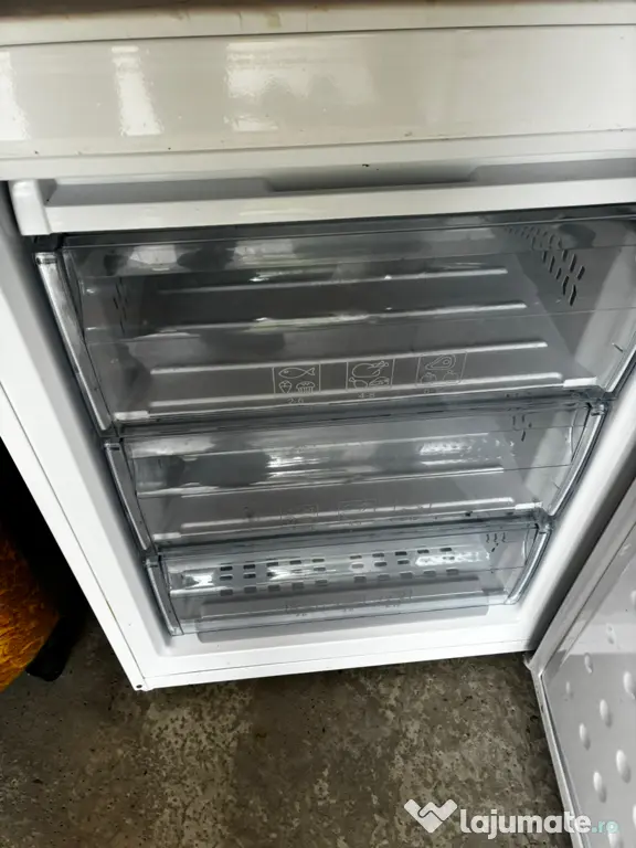 Frigider plus ladă frigorifică