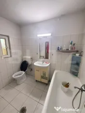 Casa de vanzare in zona Lupeni – locatie linistita si acce 