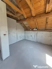 Casa individuala - la gri - toate utilitatile 