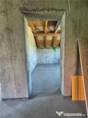 Casa individuala - la gri - toate utilitatile 