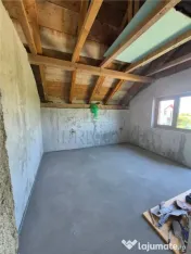 Casa individuala - la gri - toate utilitatile 
