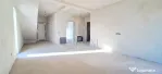 GIROC - Duplex despartit prin camera - 4 Camere - Toate util