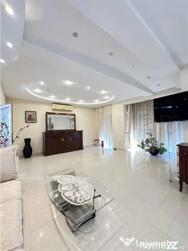 GIROCULUI - Casa individuala - Piscina incalzita si sauna - - Timisoara (Timis)