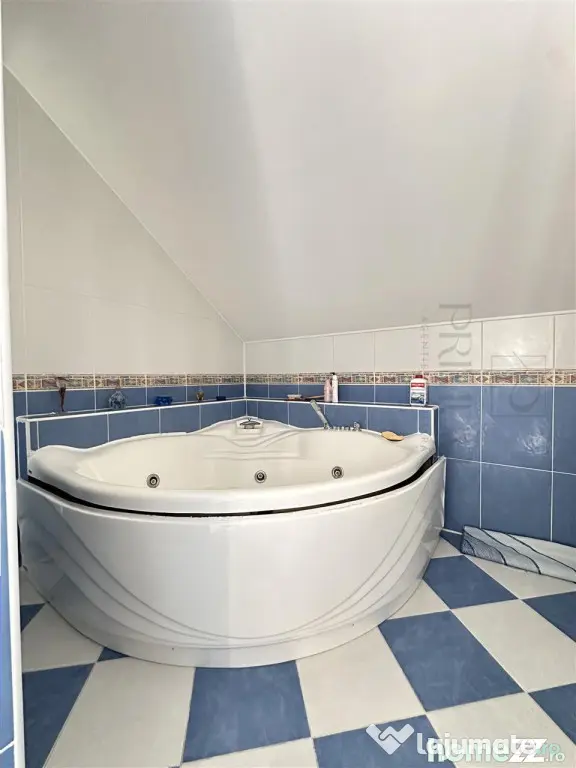 GIROCULUI - Casa individuala - Piscina incalzita si sauna - - Timisoara (Timis)