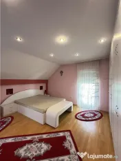 GIROCULUI - Casa individuala - Piscina incalzita si sauna - 