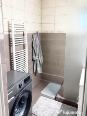 LIPOVEI - 3 Camere - Renovat - Decomandat - Centrala proprie 