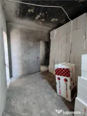 Duplex 5 camere - bucatarie inchisa - dormitor la parter - t 