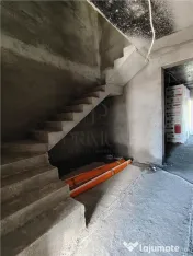 Duplex 5 camere - bucatarie inchisa - dormitor la parter - t 