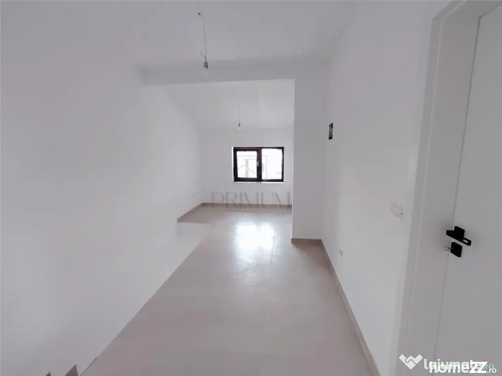 Duplex finalizat - bucatarie inchisa - dormitor la parter - Mosnita Veche (Timis)