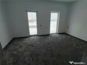 Duplex despartit prin camera tehnica - balcon mare - teren 3 
