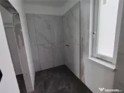 Duplex despartit prin camera tehnica - balcon mare - teren 3 