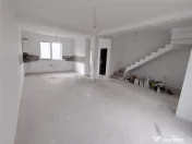 Comision 0 - Duplex 4 camere - dormitor la parter - posibili 
