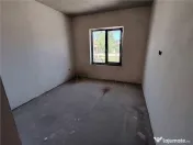 Duplex la asfalt - 3 bai - personalizare interioara 