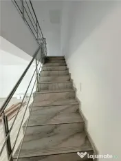 Duplex cu 5 camere - zona centrala - la cheie 