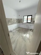 Duplex cu 5 camere - zona centrala - la cheie 
