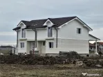 Duplex 4 camere - dormitor la parter - bucatarie inchisa - c