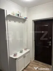 Apartament semidecomandat cu 3 camere, 60 mp, garaj, zona Po 
