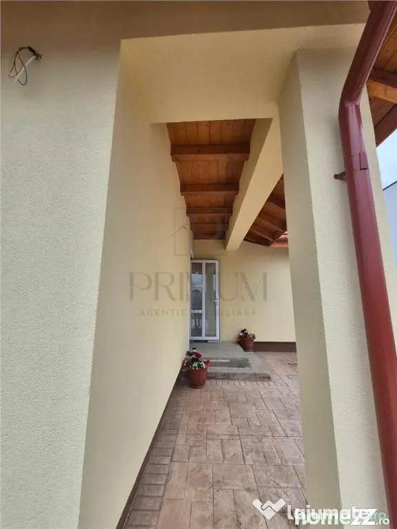 CASA INDIVIDUALA IN GHIRODA 3 CAMERE 90 MP UTILI 501 MP CUR - Ghiroda (Timis)