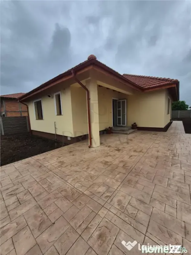 CASA INDIVIDUALA IN GHIRODA 3 CAMERE 90 MP UTILI 501 MP CUR - Ghiroda (Timis)