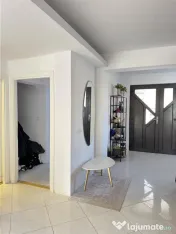 CIARDA ROSIE - CASA INDIVIDUALA - GARAJ - TEREN 720MP - PART 