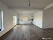 Duplex finalizat - 2 bai - langa asfalt 