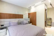 Casă / Vilă de vanzare cu 4 camere, Cosmopolis, premium 