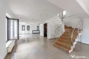 Clădire versatilă de închiriat în zona Teilor 