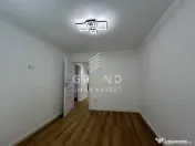Apartament 3 camere de vanzare, 2 bai , Zorilor 