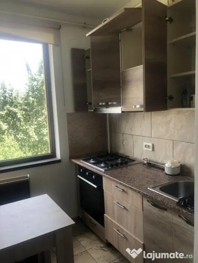 Berceni straja studio cu parcare si centrala