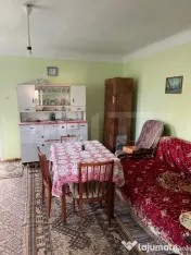 Casa de vanzare, zona Sintereag, 14 arii de teren 