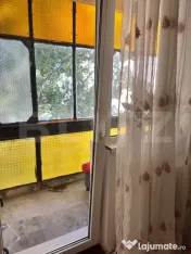 Garsonieră cu balcon, etaj intermediar, centrală proprie, 