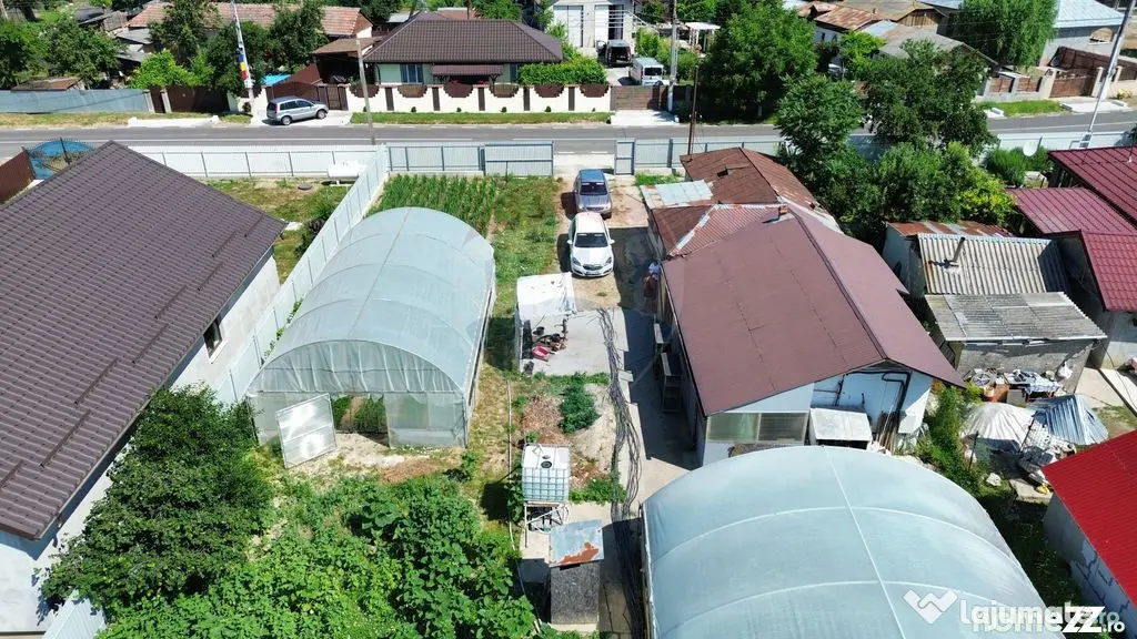 Proprietate 2.229 mp cu Dotări pentru Afacere Florală