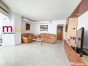 Apartament saptios cu 3 camere , strada Victoriei 