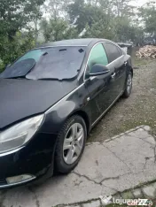 Dezmembrez opel insignia 