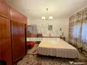 Casa 4 camere , cu beci ,1681m2 teren , Boldesti Scaeni 