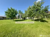 Casa 4 camere , cu beci ,1681m2 teren , Boldesti Scaeni 