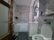 Școala Sadoveanu/Apartament 2 camere/etaj 1/renovat recent/ 