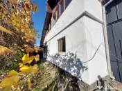 De închiriat: Hale si locuință pe 3 000 mp/ Bascov - Arge 